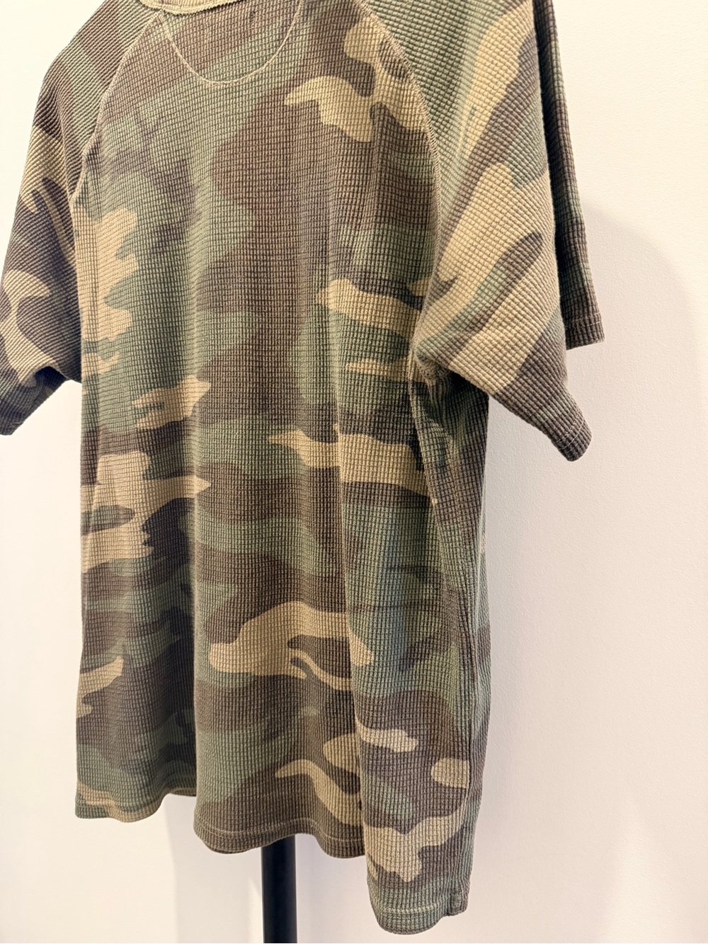 TNA Camo Waffle Short Sleeve Tee - Picture 5 of 5